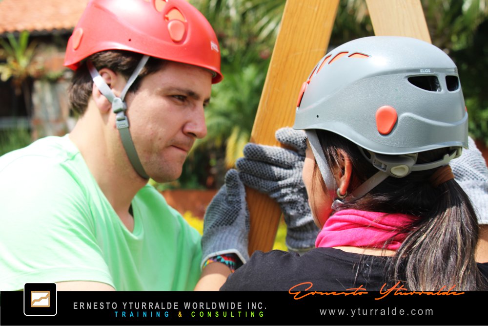 Talleres de Cuerdas LATAM Team Building | Actividades lúdicas empresariales