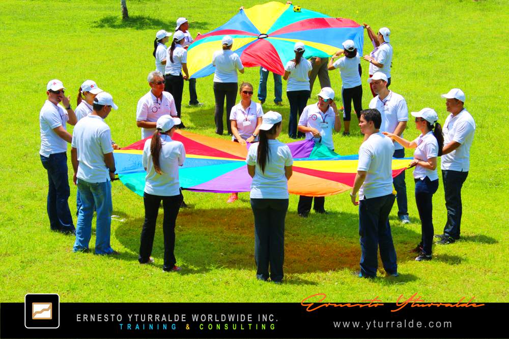 Talleres de Cuerdas LATAM Team Building | Team Building Empresarial