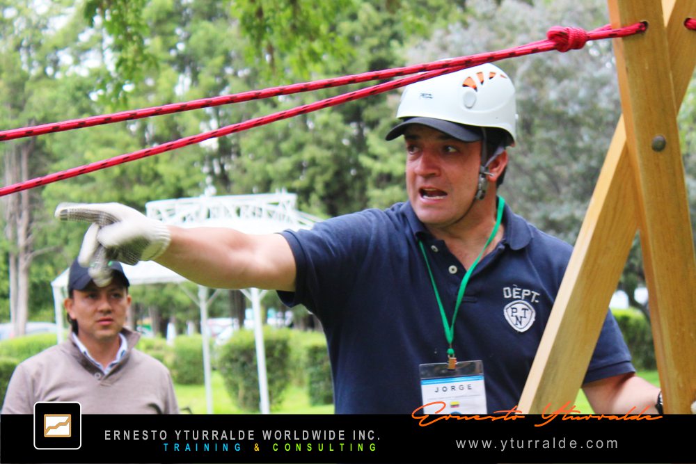 Talleres de Cuerdas LATAM Team Building | Actividades lúdicas empresariales